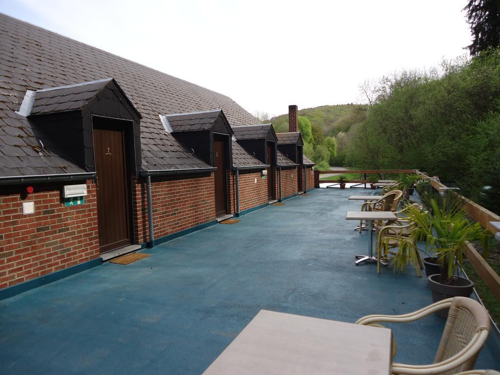 Auberge De La Lesse Celles  Luaran gambar