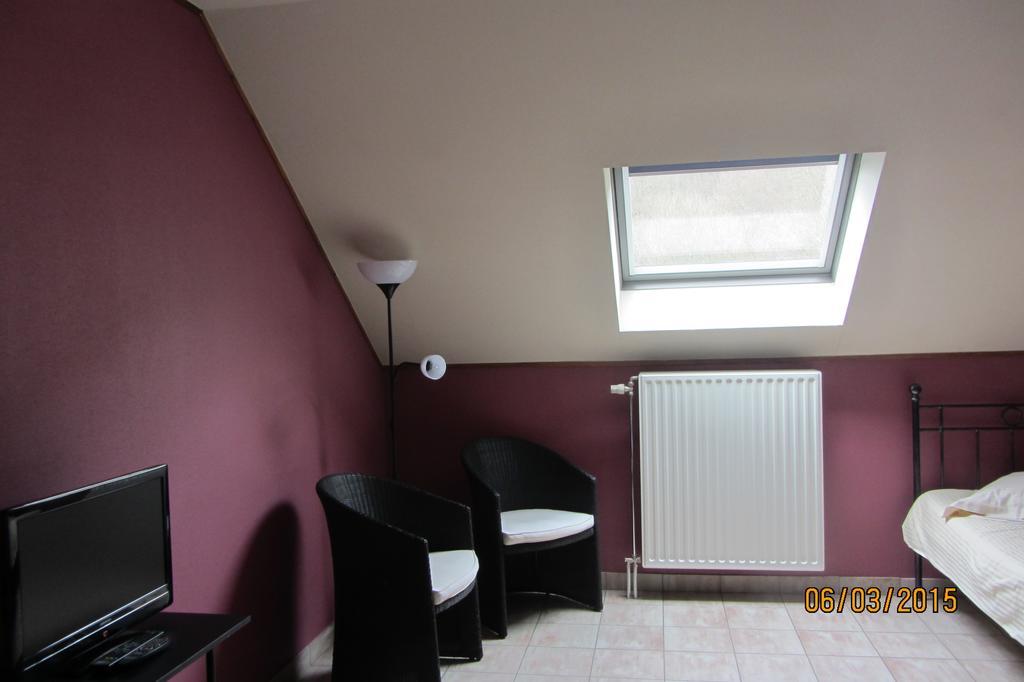 Auberge De La Lesse Celles  Luaran gambar