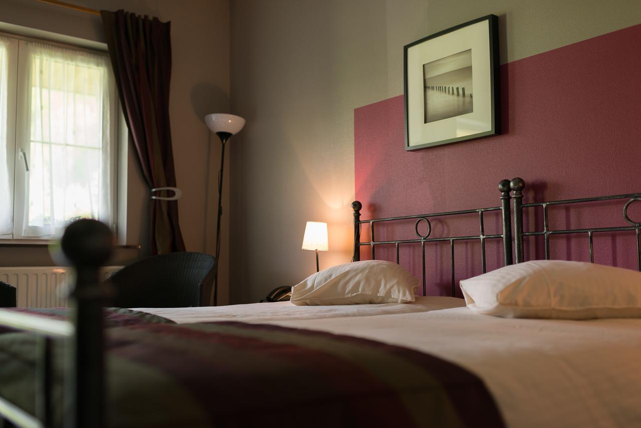 Auberge De La Lesse Celles  Luaran gambar
