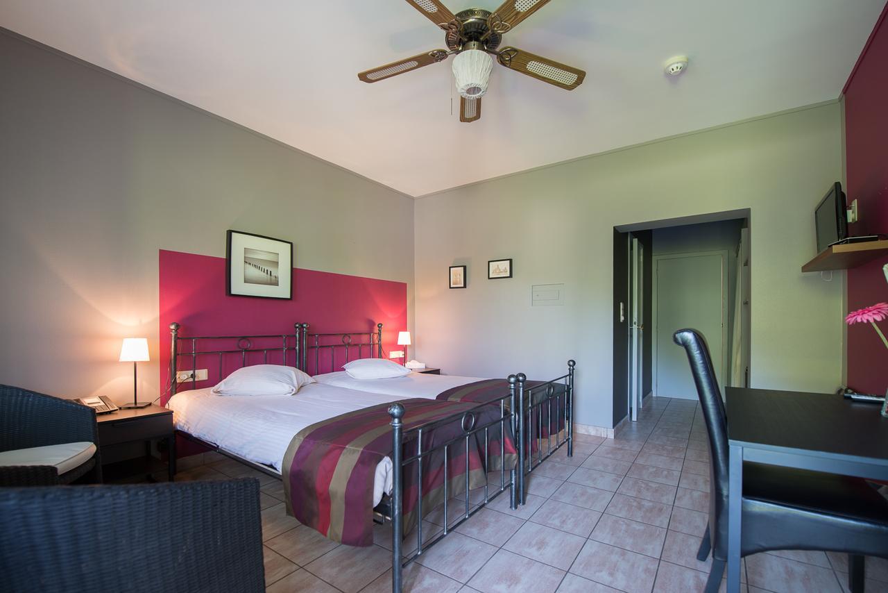 Auberge De La Lesse Celles  Luaran gambar